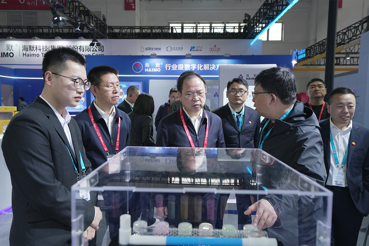 Ê×Ò³|×ðÁú¼¯ÍÅÖйú¹Ù·½ÍøÕ¾