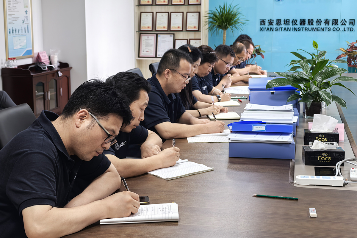 Ê×Ò³|×ðÁú¼¯ÍÅÖйú¹Ù·½ÍøÕ¾