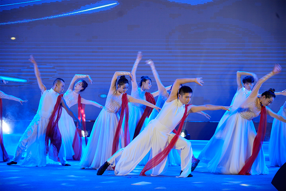 Ê×Ò³|×ðÁú¼¯ÍÅÖйú¹Ù·½ÍøÕ¾